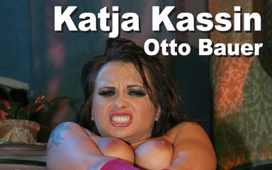 Edge Interactive Publishing: Katja kassin e Otto Bauer succhino e scopano e scopano...