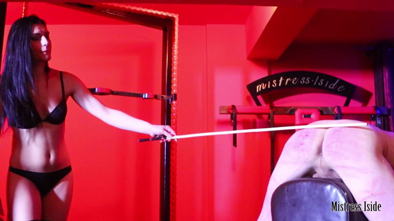 Mistress Iside: Mistress Iside - behandling