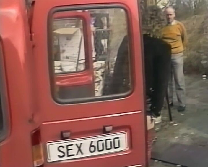 GERMAN PORN CLASSICS: Dominatrices lesbiennes bizarres