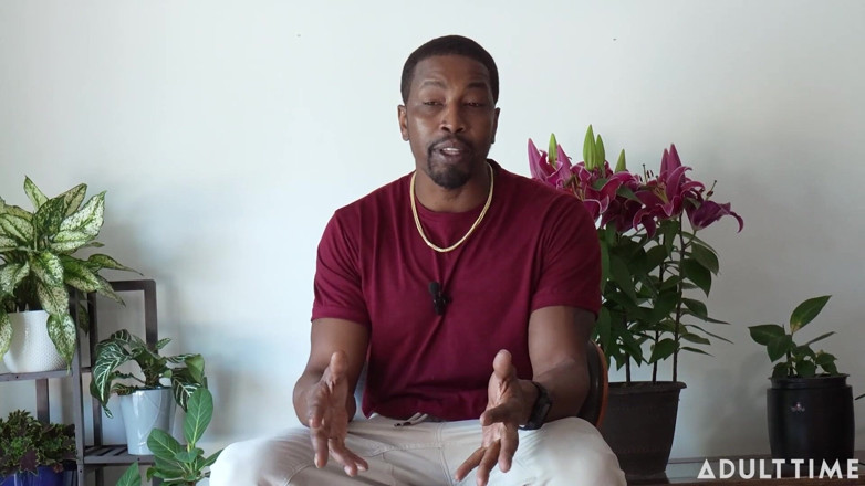 Adult Time Podcast: Isiah Maxwell sceglie un profumo per ogni scena! | Intervista alla...