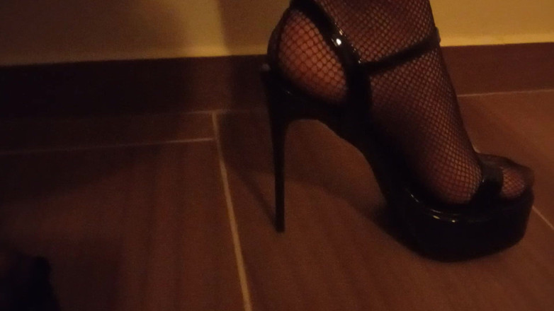Georgia cross: Foot Fetish