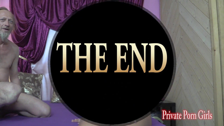 Private Porn Girls: Tres pollas para el conejito pervertido Amanda Jane