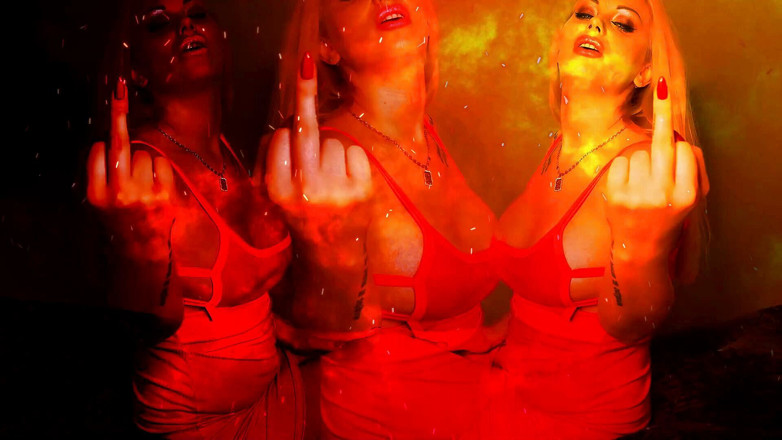 Goddess Misha Goldy: Se non puoi permettersi di parlarmi - allora fanculo fuori i !! (Versione...