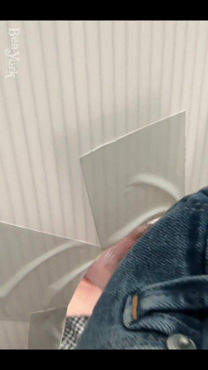 Bea York: Mein freund war nett genug, ein paar bts zu fangen