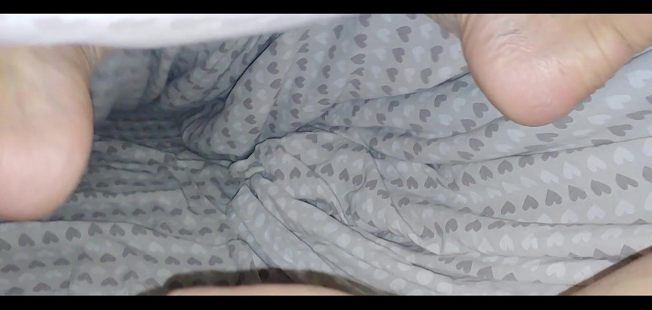 Boy jerking off: Guten Morgen