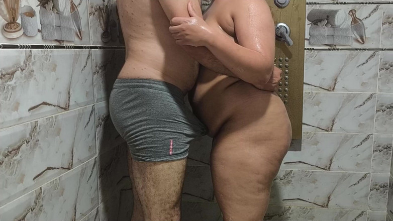 Arabic ebony BBW: Секс с арабским в Хаммаме, Вечеринка 10