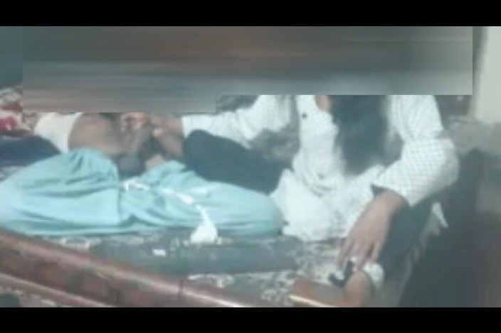 tarelgc: Un couple pakistanais baise la sodomie et la chatte en...