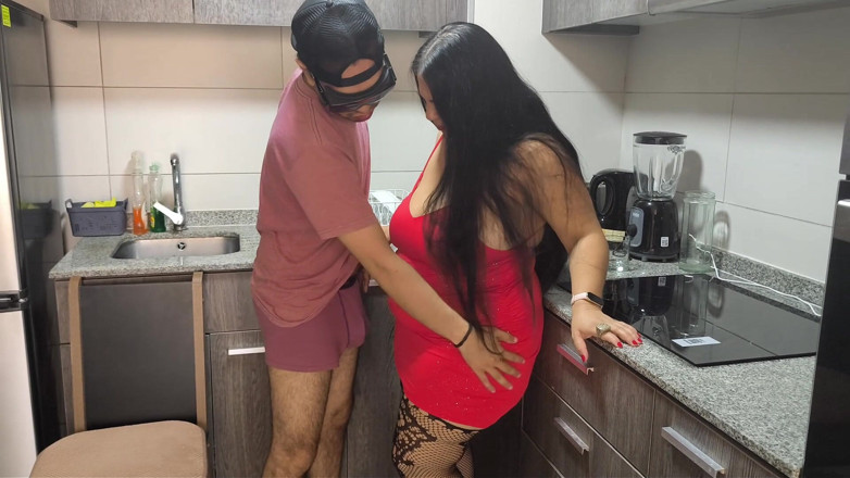 Riderqueen: MILF BBW Belle-mère baise la cuisine - Vidéo complète pour les...