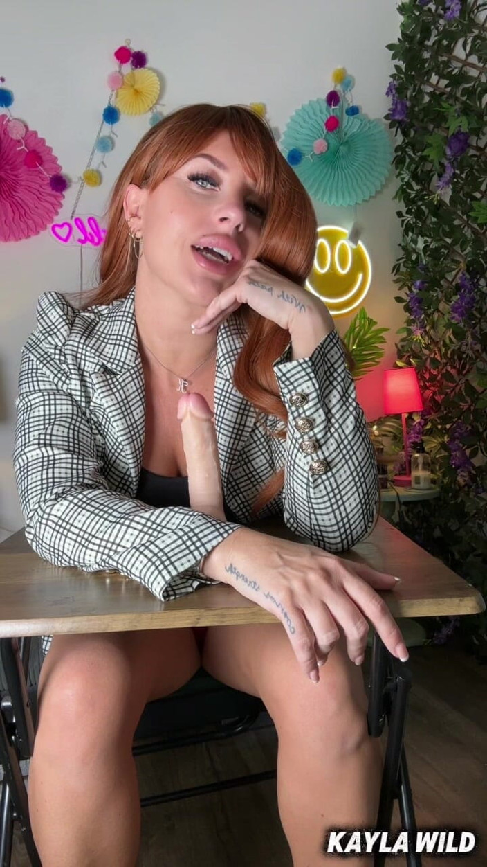 Kayla Wild: La donna delle persone ha bisogno di parlare con te