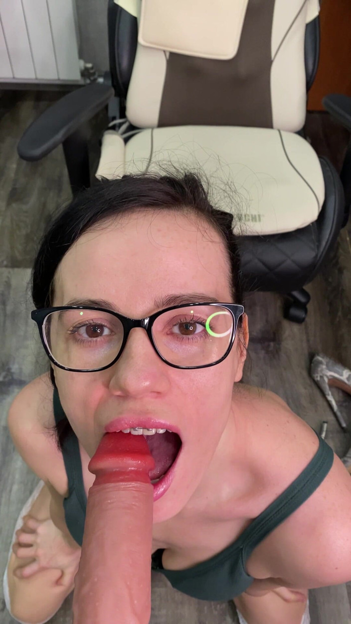 WildLonelyFlower: Lustful Student