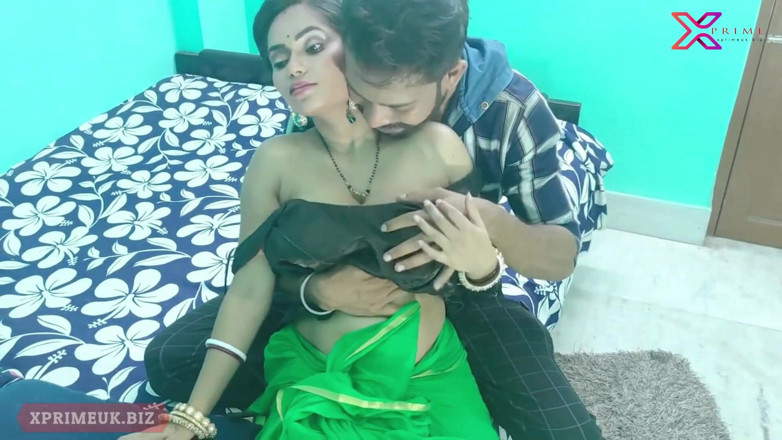 Indian Erotica: Schöne wütende freundin gefickt