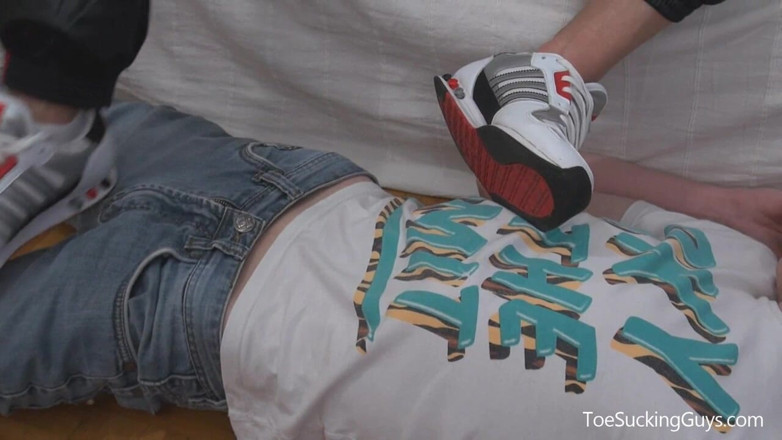 Cruising Porn: Athletic Stud Javor Is Ready for Some Foot Worship in...