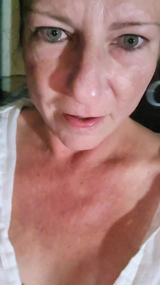 EliteLadyS: MILF Took the Big Black Dildo After Some Coaching