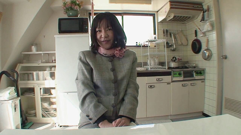 Milf in Love: 毛茸茸的日本奶奶 - （情节 #04）