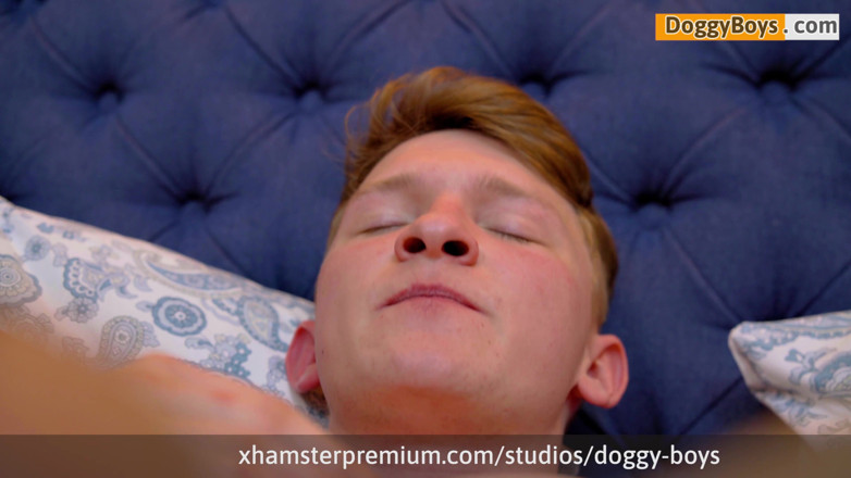 Doggy boys: Exhibicionista Jurgen Walter