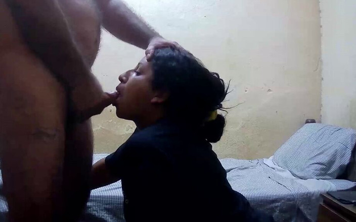 West Bonanza Sex Included 2: Marianna de rodillas - tomando semen caliente en su boca