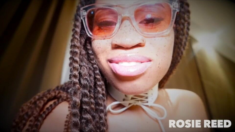 Rosie Reed: Mais um ano para falir para Rosie - deusa dominadora financeira...
