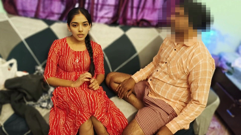 Hotdostt: Adik tiri besar membantu saya melepaskan air mani saya