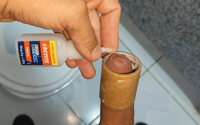 DaddyDoted: Lem super hot ini berhasil mengamankan kontol sampai ke cincin...