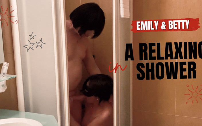 Emily Rossi: Una doccia rilassante