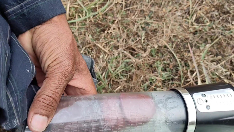 Fuckkkker: 德西女孩在丛林中制作印地语视频博客，突然看到一个男孩的大阴茎并被性交，印地语视频博客