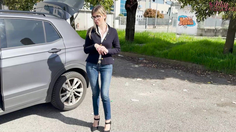 MissLeggings: Oferta indecente da madrasta ansiosa para o melhor amigo do...