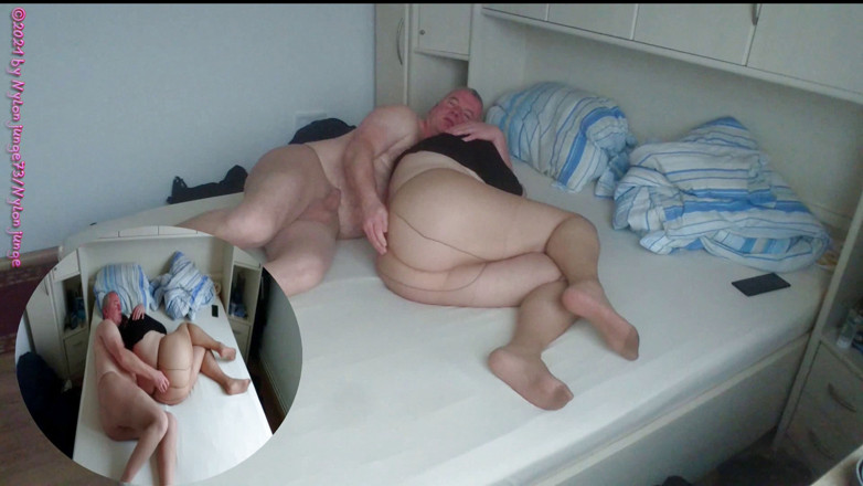 NylonjungeCarmen: Kencan milf panas dengan stoking 5 ** relaksasi **