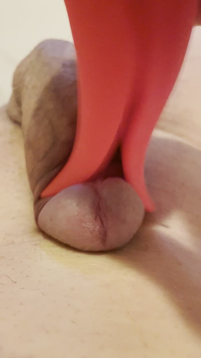 Mitchie: Haal de hitte eruit met de tongvibrator uit de spuitbuis....