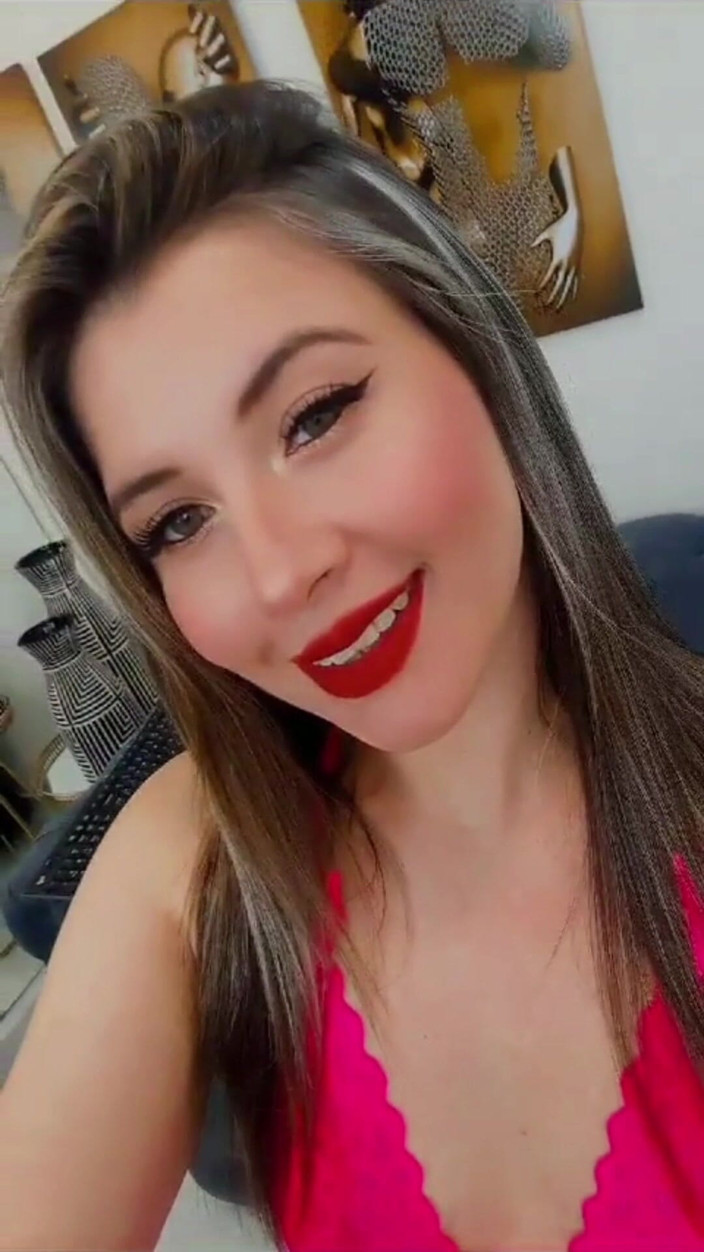 Colombianas amateur: Užívám si šukání, jsem tvá blondýnka