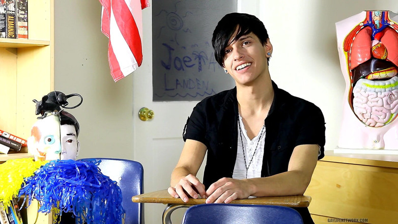 Teach Twinks: Adorable Jae Landen Discusses Birthday Plans