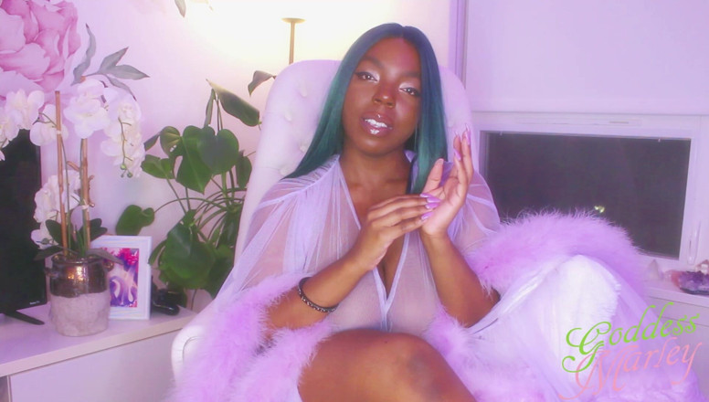 Goddess Marley: Bana bunu getir, bunu al!