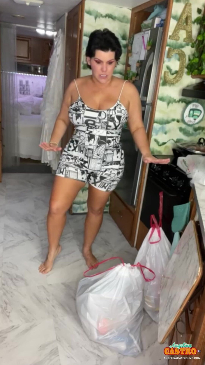 Angelina Castro: Angelina castro sollievo dallo stress