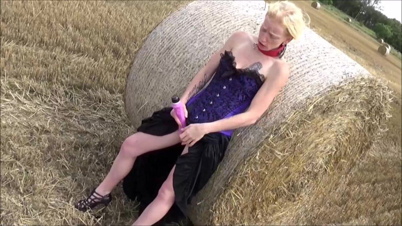 Sex and BDSM Slaves by her Master: Slave in Cornfield Comes for Her Master