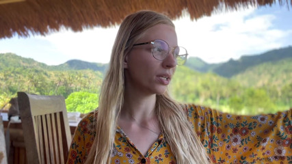 Goddess_Bella_Rae: Jak wyjść jako maminsynek krok po kroku