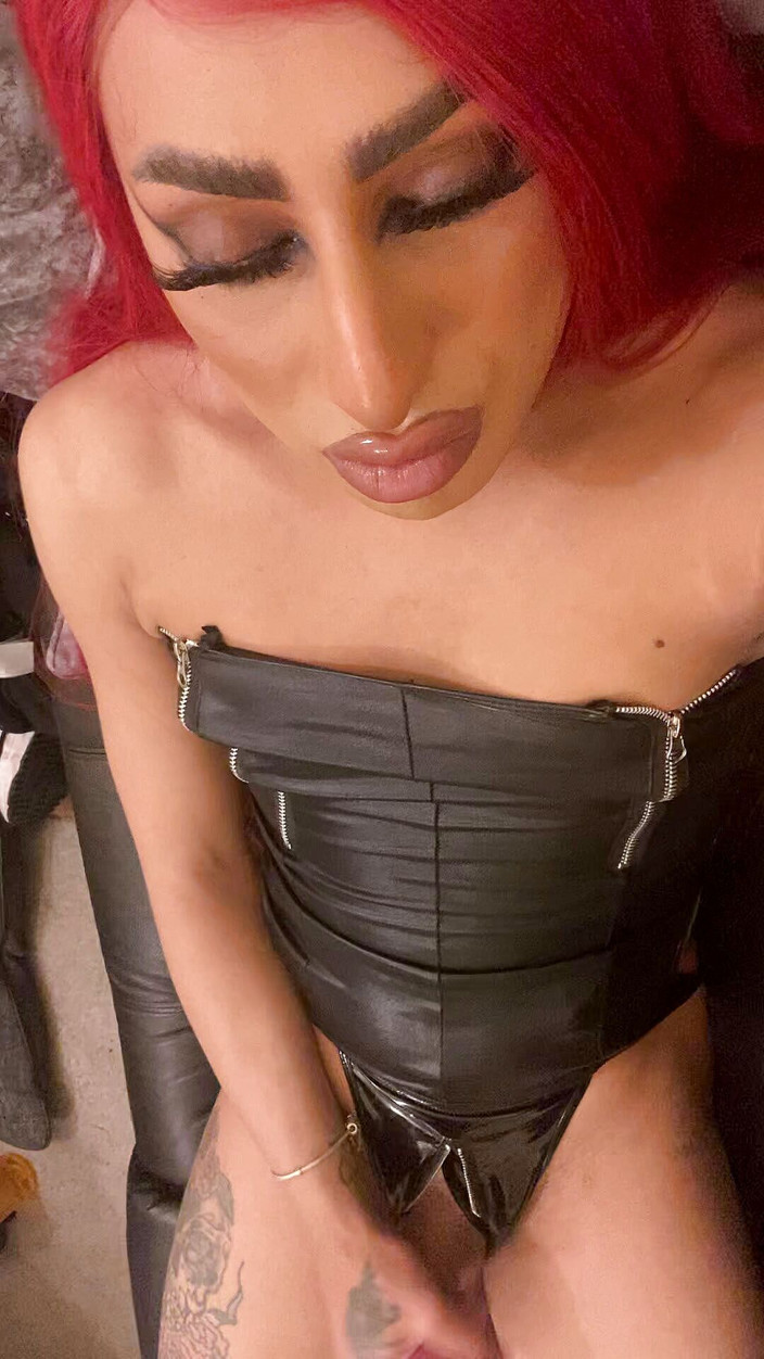 Lottie: trans/kinnar gandi baat ke saath vanking aur kaming