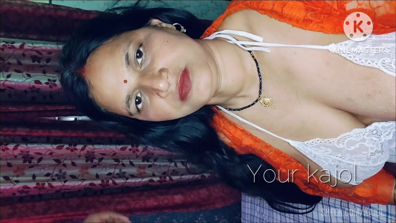 Lustykajolbhabhi: Domácí sex desi video