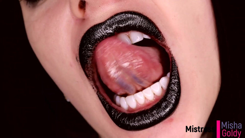 Goddess Misha Goldy: Du hade inte tillstånd att wank till andra modeller! Slukar &amp;executrix!
