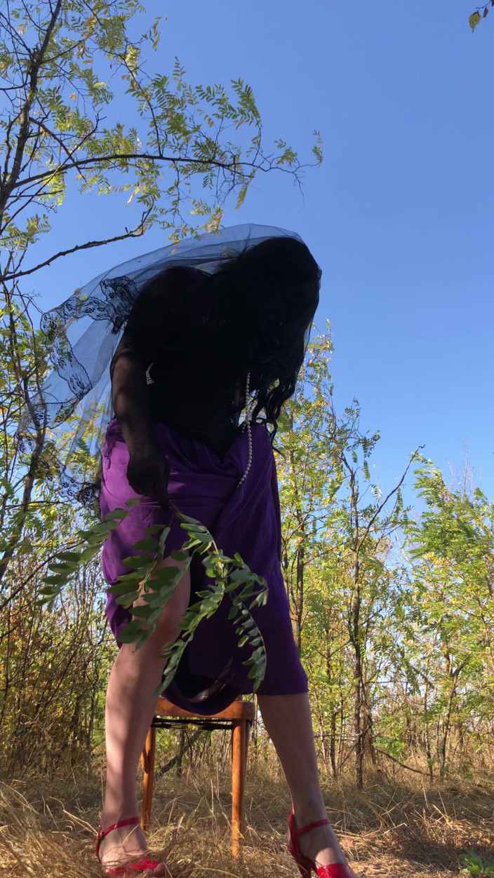 Mesmeriza: Lady Alice (9:16) 16 Part 01