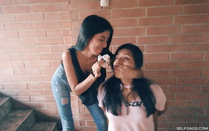 Selfgags Latina Bondage: hamaare yuvti bandhan odishan