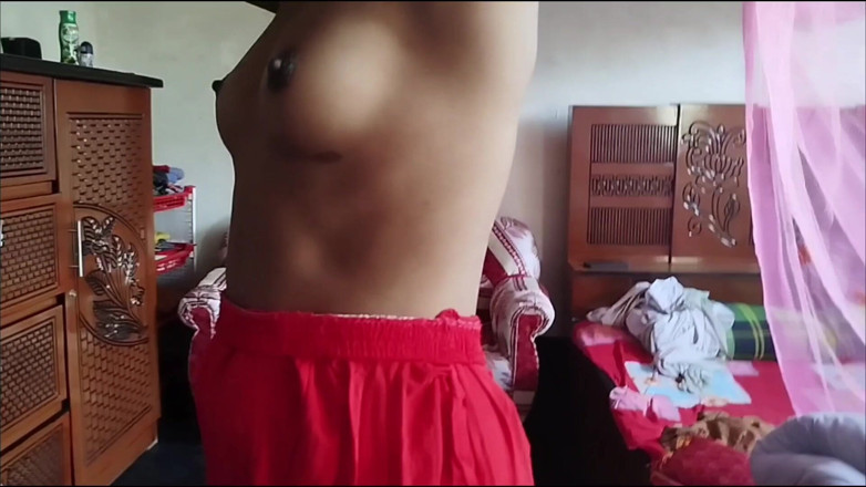 Deshi women: J’ai trouvé la femme de mon demi-frère aîné seule au...