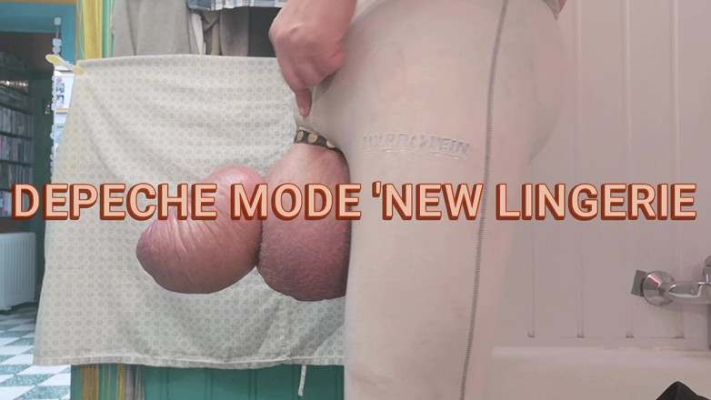 Monster_Meat_: Neue unterwäsche dessous-show