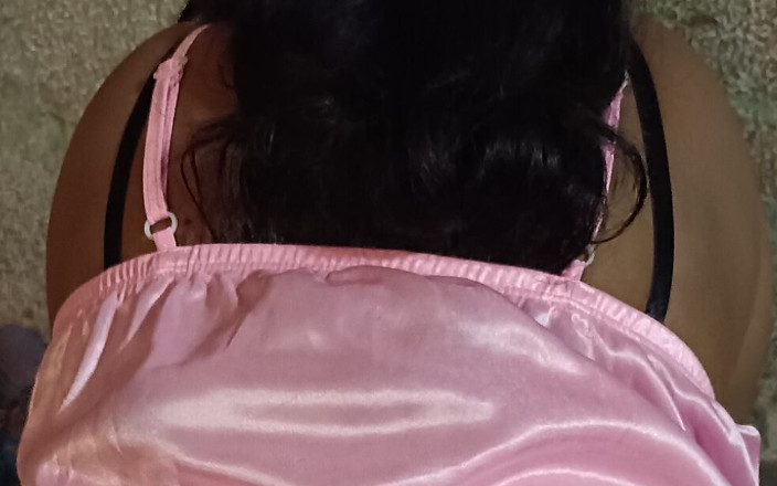 Queen4desi: Une étudiante indienne sexy se fait baiser en levrette, queen4desi