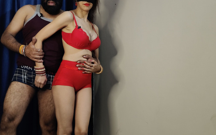 Kapsims: Luna de miere, rochie specială de nuntă nouă în bikini
