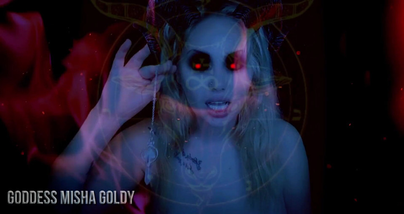 Goddess Misha Goldy: 내가 너에게 주는 행복을 느끼고 내 악마의 사랑 주문에 굴복!