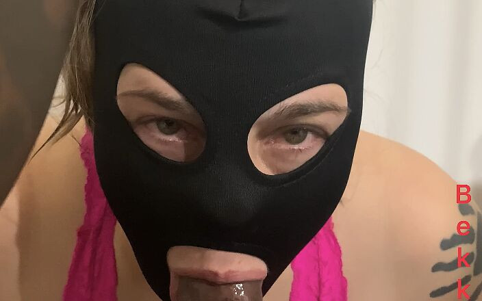 Bekki A: Esposa engole