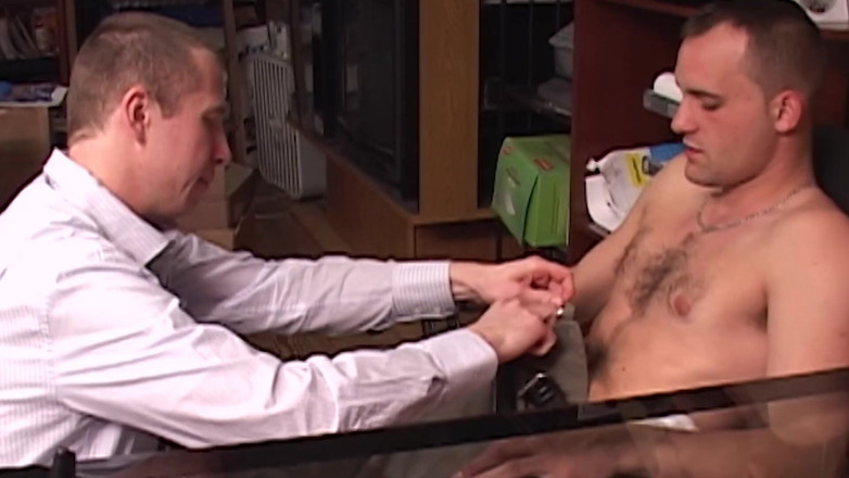 SEXUAL SIN GAY: Rauwe jongens scène-1 collega's worden in hun konten geneukt in...