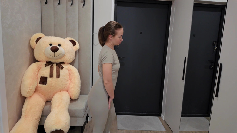 xKeryB: Je Joue À Action Ou Vérité Avec La Petite Sœur De...