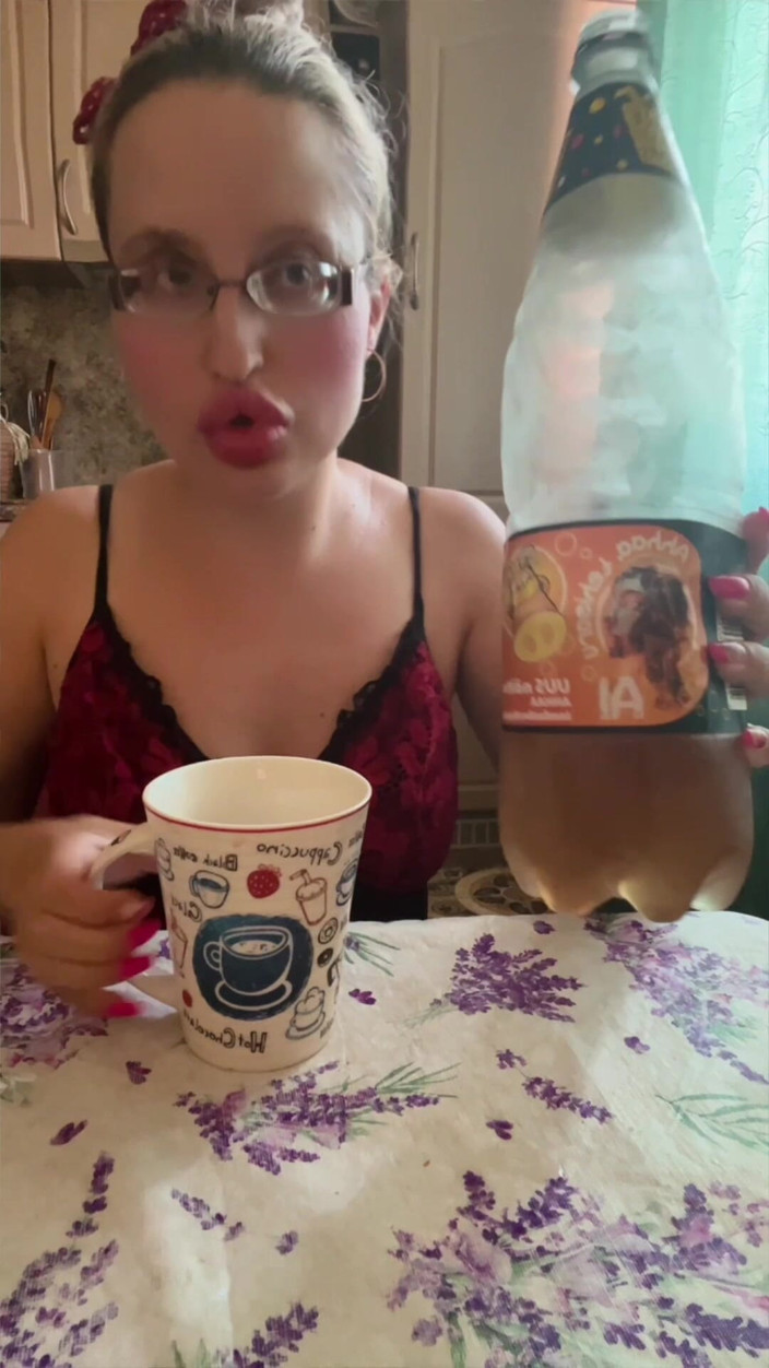 FinDom Goaldigger: Asmr en la cocina - parte 1 - limonada
