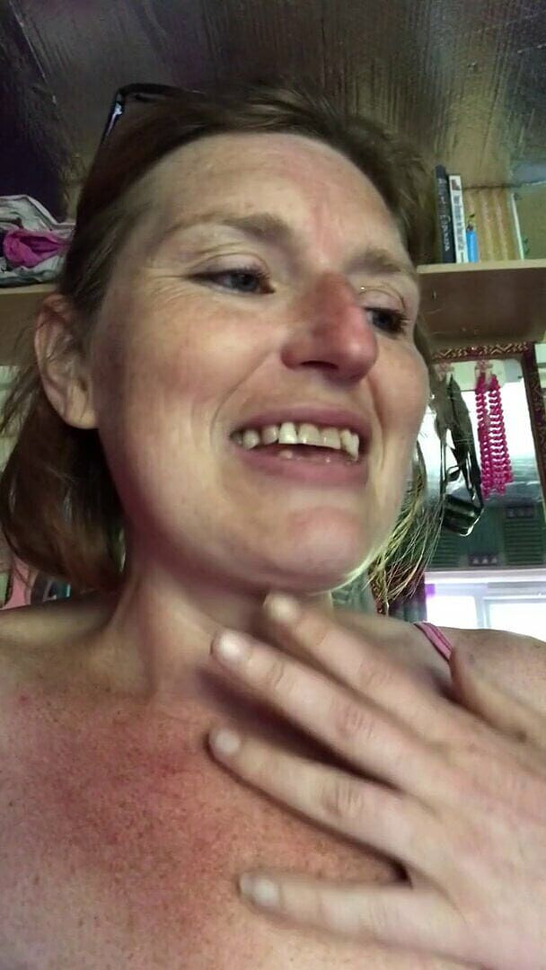MistressWriggler: 3 pov mini trekt zich af in 20 minuten van mij...