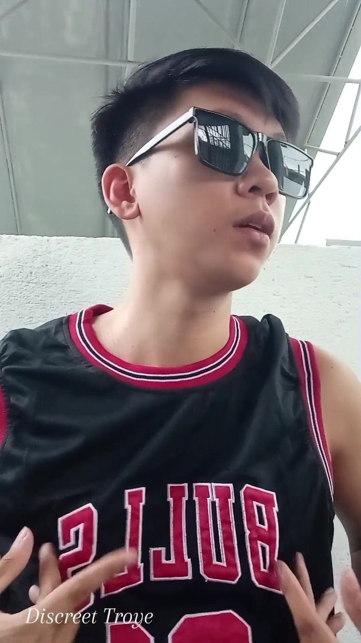 Troye_AsianPinoy: Gadis remaja pinoy lagi asik masturbasi pakai mainan seks di...